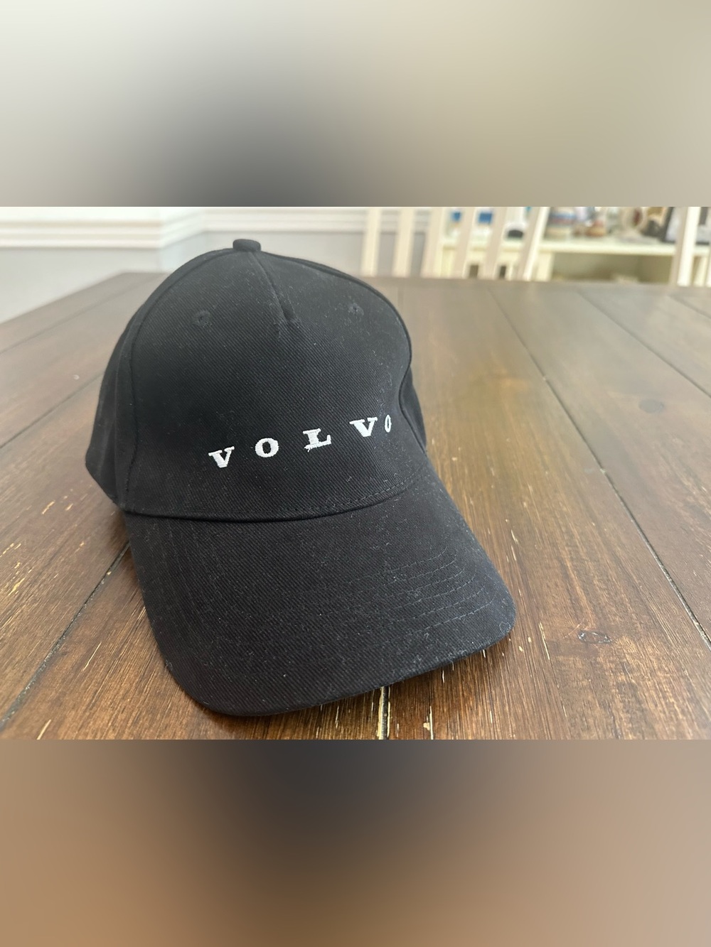 NWT Volvo Tommy cap